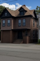 Building Photo - 192 Front St