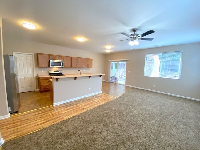 Building Photo - Sky Vista in Stead - Single Story Home wit...