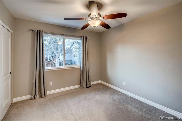 Building Photo - 953 Shadow Mountain Dr