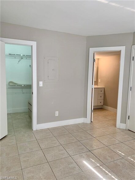 Building Photo - 116 Santa Clara Dr