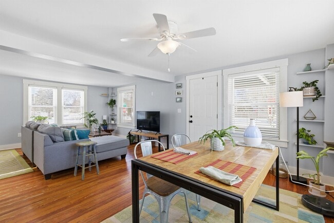 Building Photo - 26 Snow St