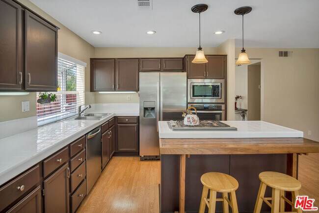 Building Photo - 7151 Bettola Pl