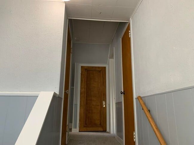 Building Photo - 4 Bedroom Single-Family House in Shorewood