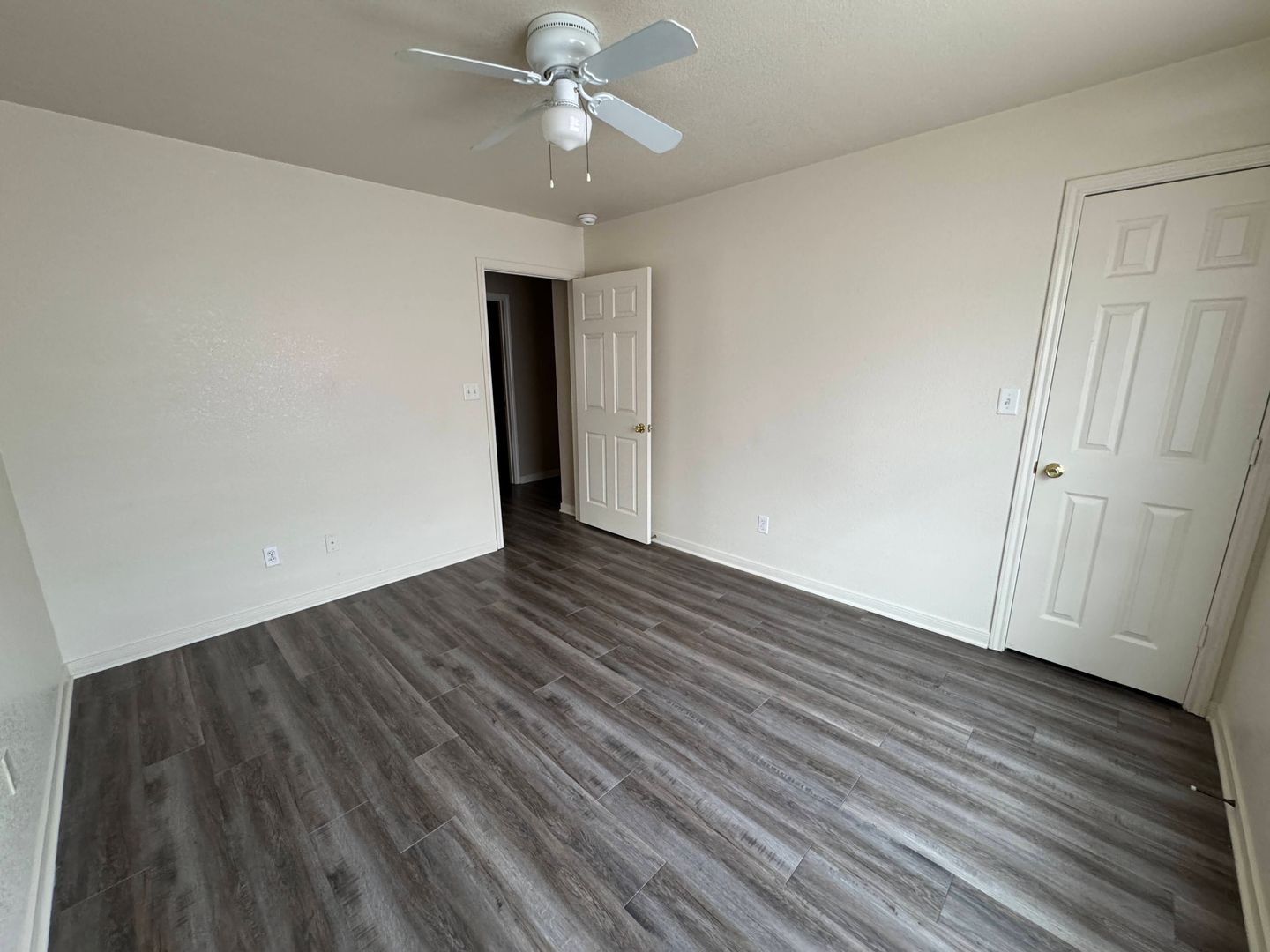 Building Photo - 3805 Ys Pak Ct