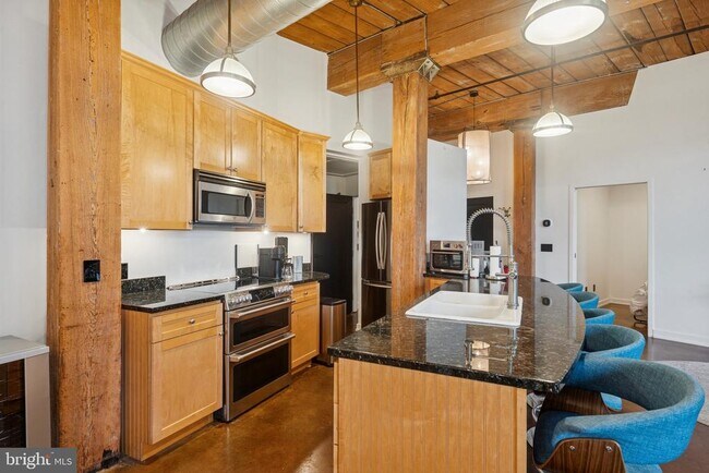 Building Photo - 1147 N 4th St