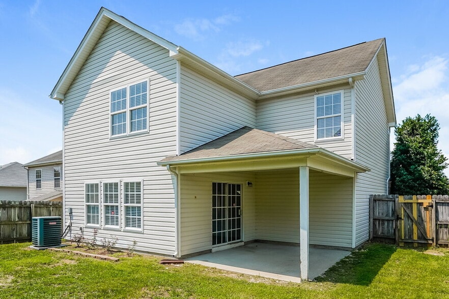 Building Photo - 1101 Tellis Dr
