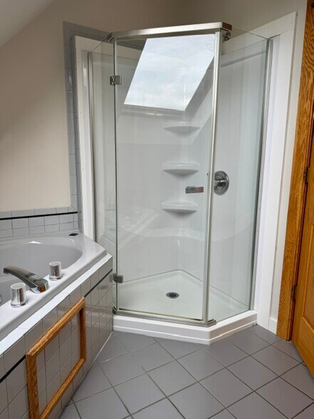 Bathroom - 264 N Pleasant St