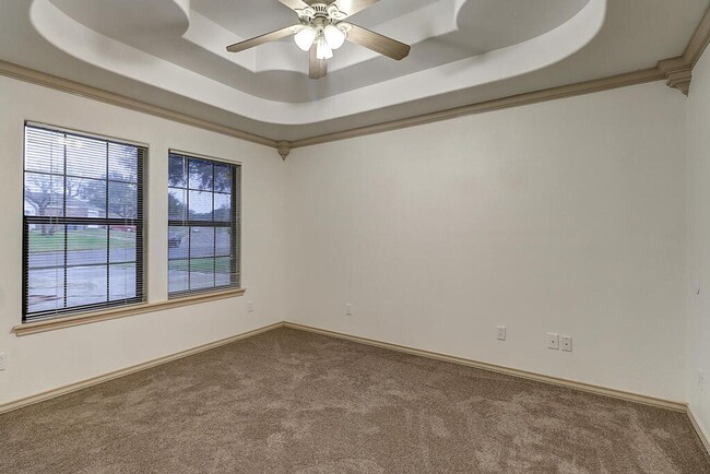 Building Photo - 4249 Rapids Dr
