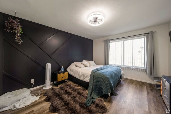 Building Photo - GORGEOUS MURRAY CONDO!!!