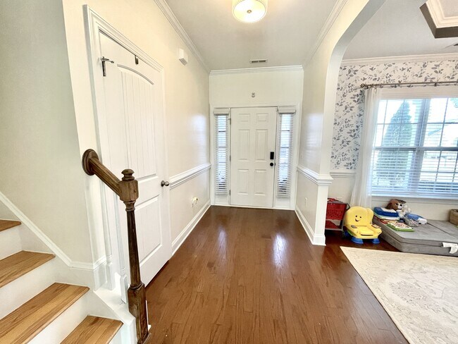 Building Photo - 126 Watchmen Ln