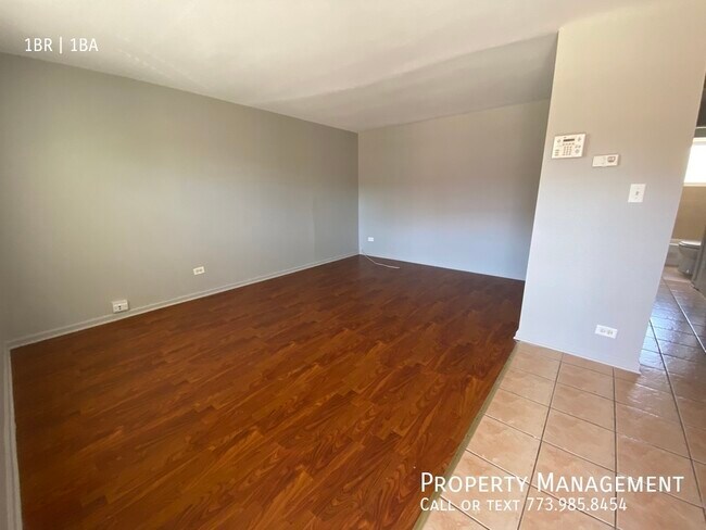 Building Photo - 8850 S Saginaw Ave