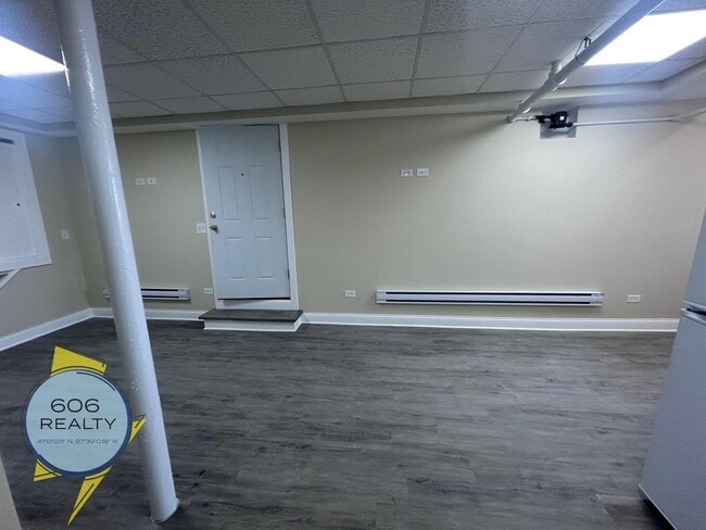 Building Photo - Beautiful Berwyn Apartments on Kenilworth!