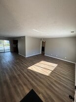 Building Photo - 316 Elmead Ct