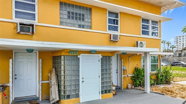 Building Photo - 101 154th Ave