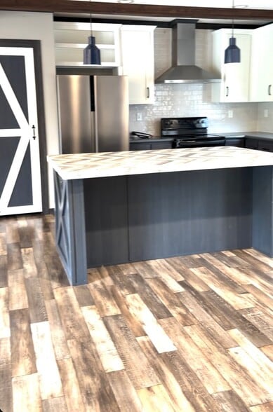 Building Photo - 9511 Red Maple Dr