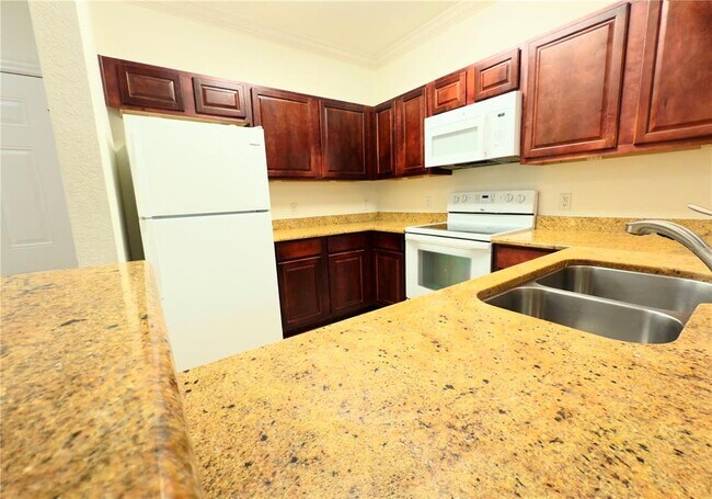Building Photo - 1370 Tuscana Ln