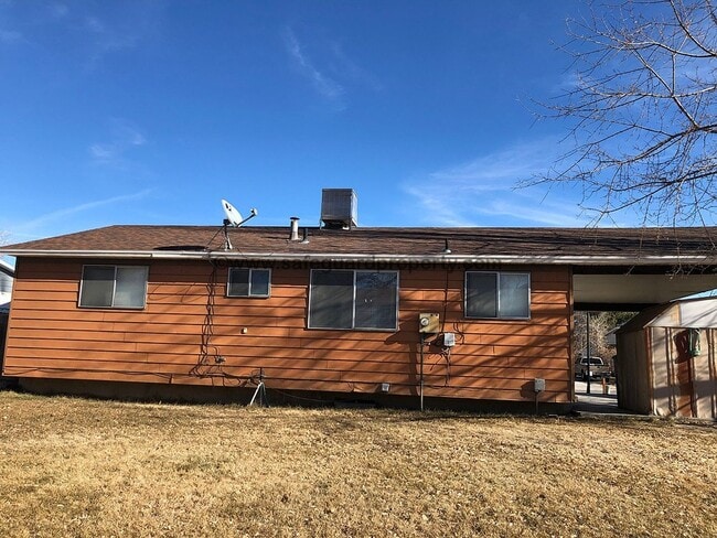 Building Photo - Charming 3 Bedroom Home in Taylorsville