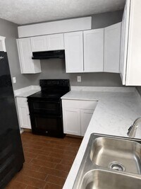 Building Photo - 6432 Woodstone Way