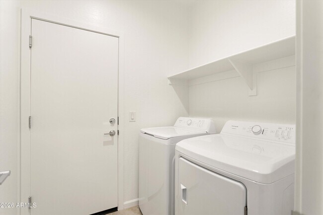 Building Photo - 17337 W Smoketree Dr