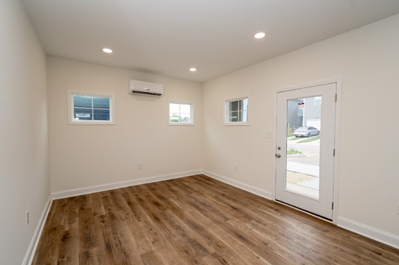 Building Photo - 111 Spring Meadow Path