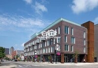 Building Photo - 350 E Locust St