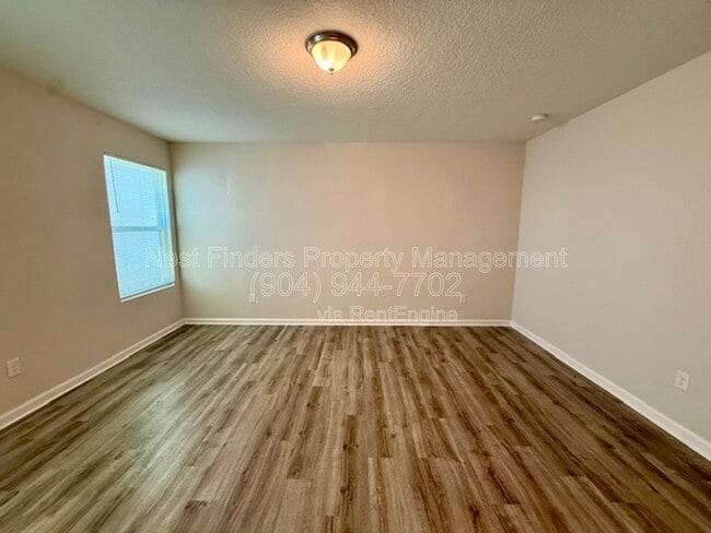 Building Photo - 9121 Western Way