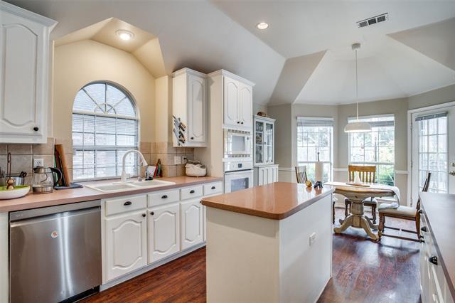 Building Photo - 314 Swallowtail Ct