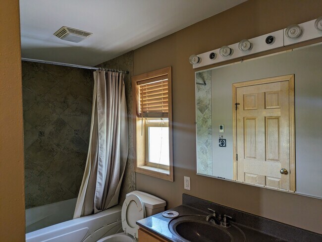 Upper Bathroom - 105 Elk Creek Drive #7