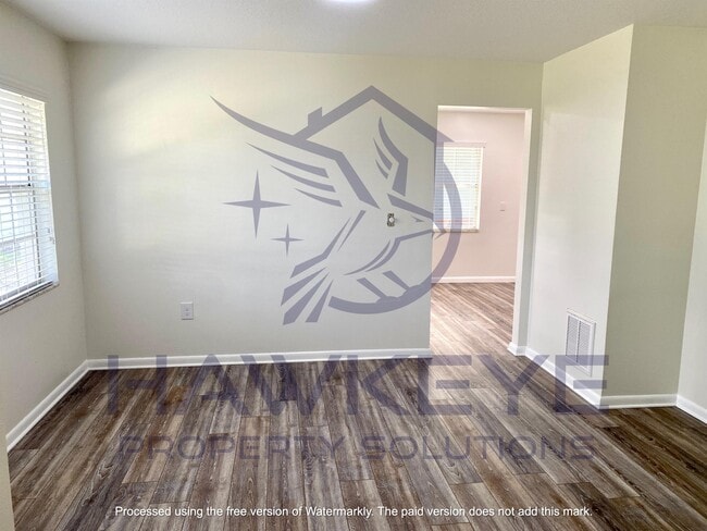 Building Photo - 2033 Dunbarton Way