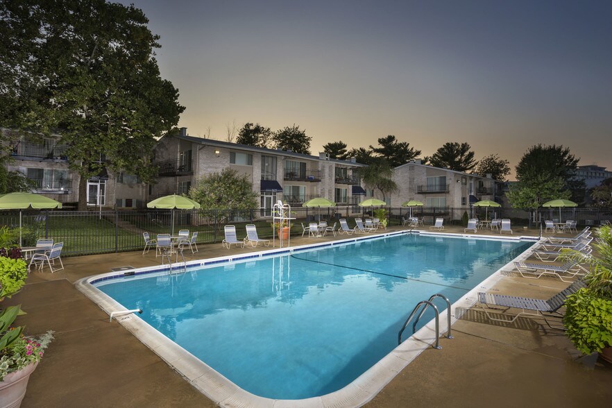 Carrollon Manor New Carrollton, MD Apartment Finder