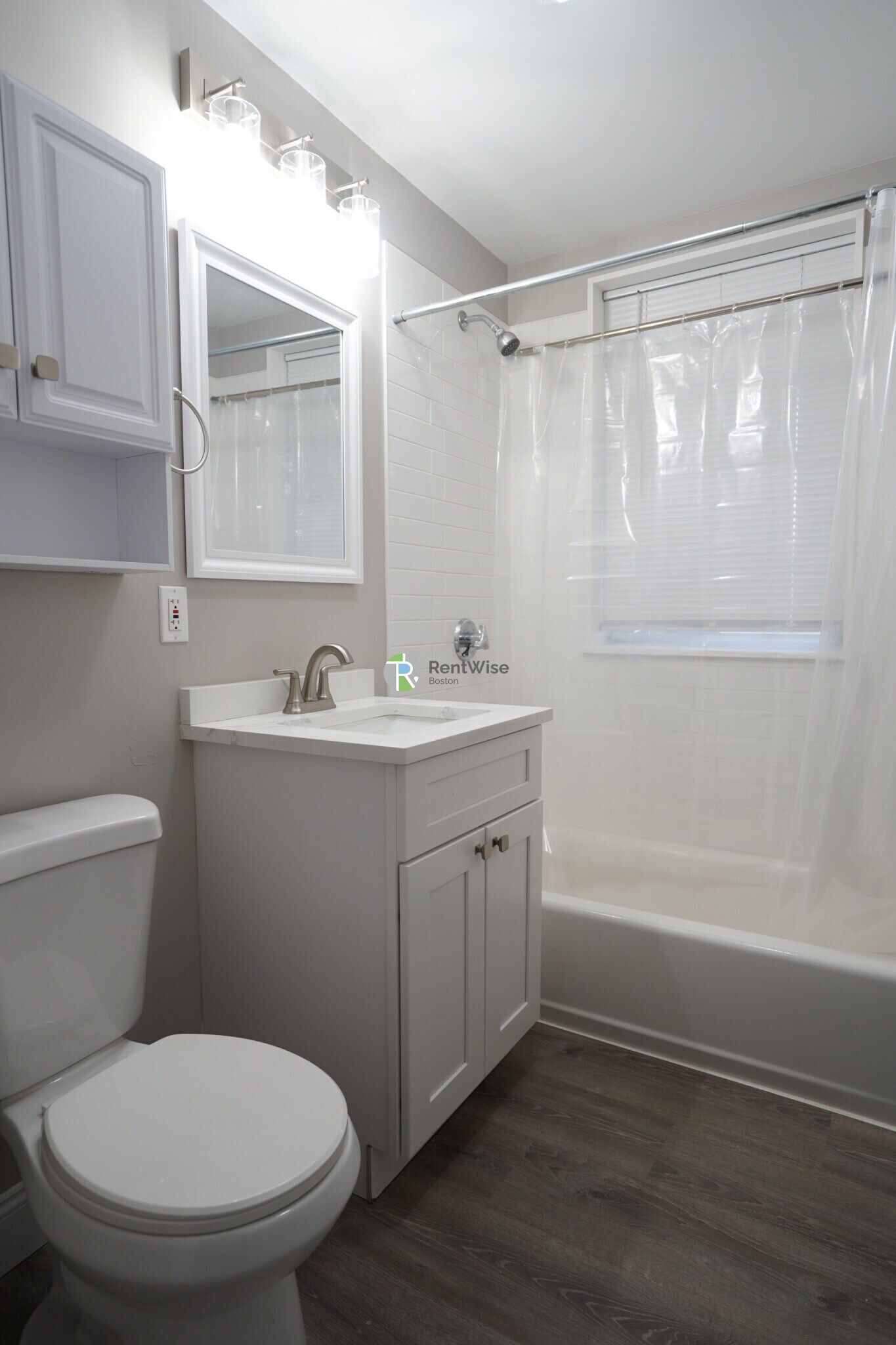 Building Photo - 19 Vinal St