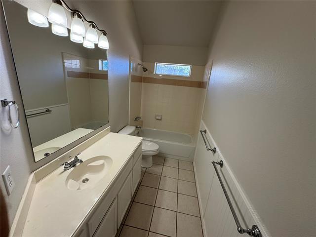 Building Photo - 1509 River Hill Dr