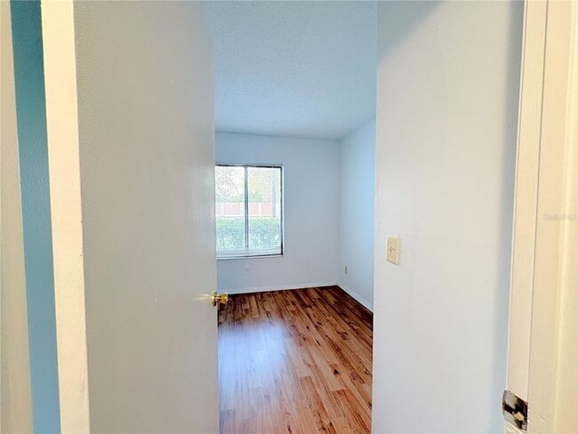 Building Photo - 8213 Sun Spring Cir