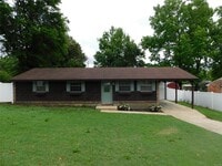 Building Photo - 508 Mimosa Rd