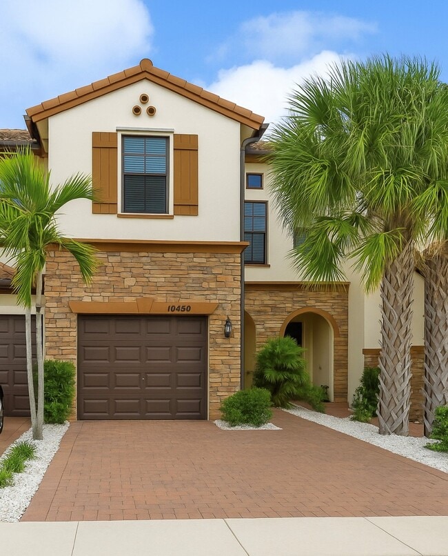 Building Photo - 10450 Wellington Parc Dr