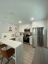 Building Photo - 1600 8th St