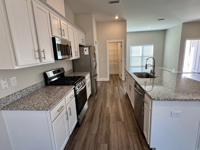 Building Photo - 456 Jones Homestead Rd