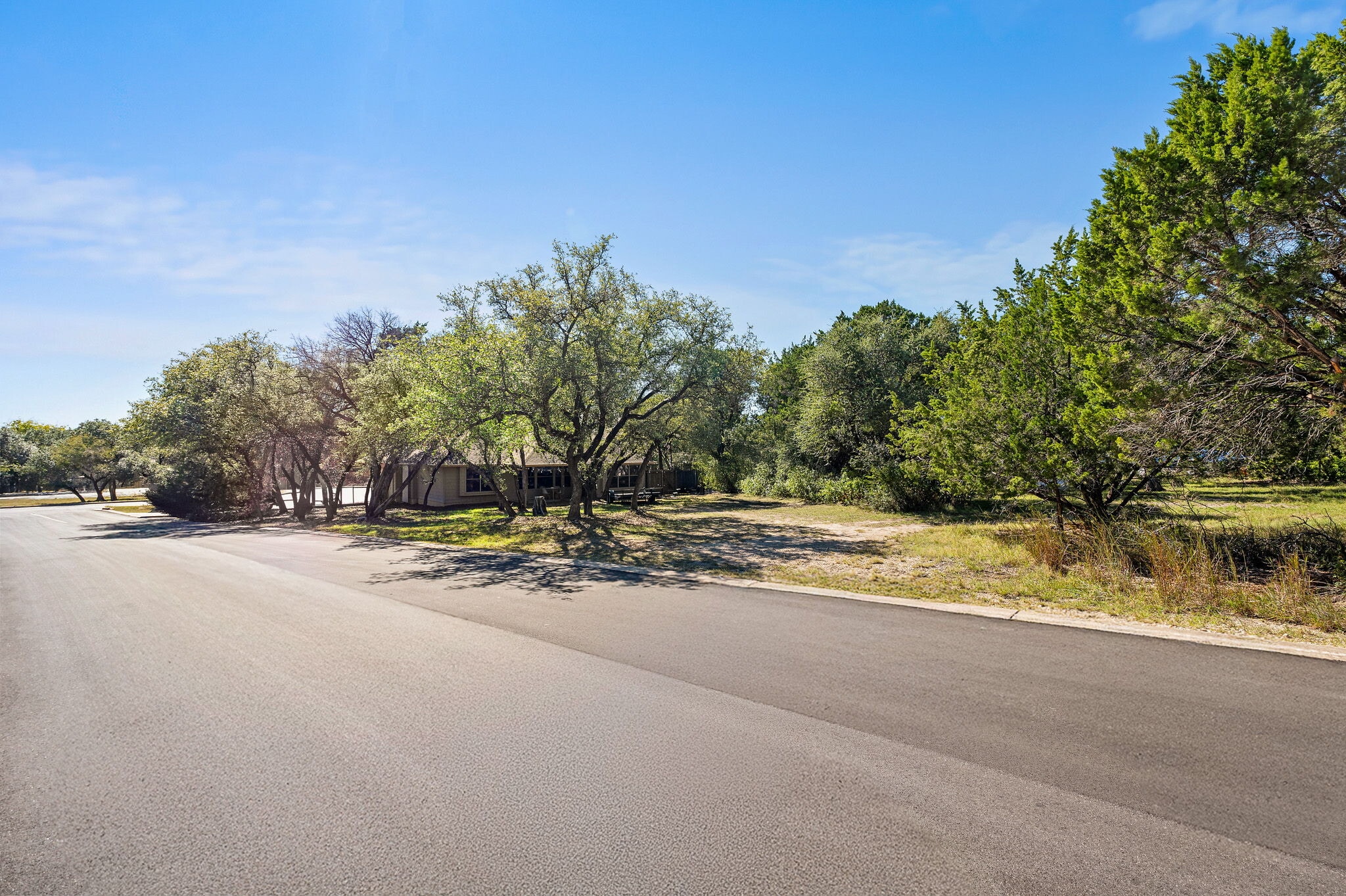 Building Photo - 302 Venture Blvd S