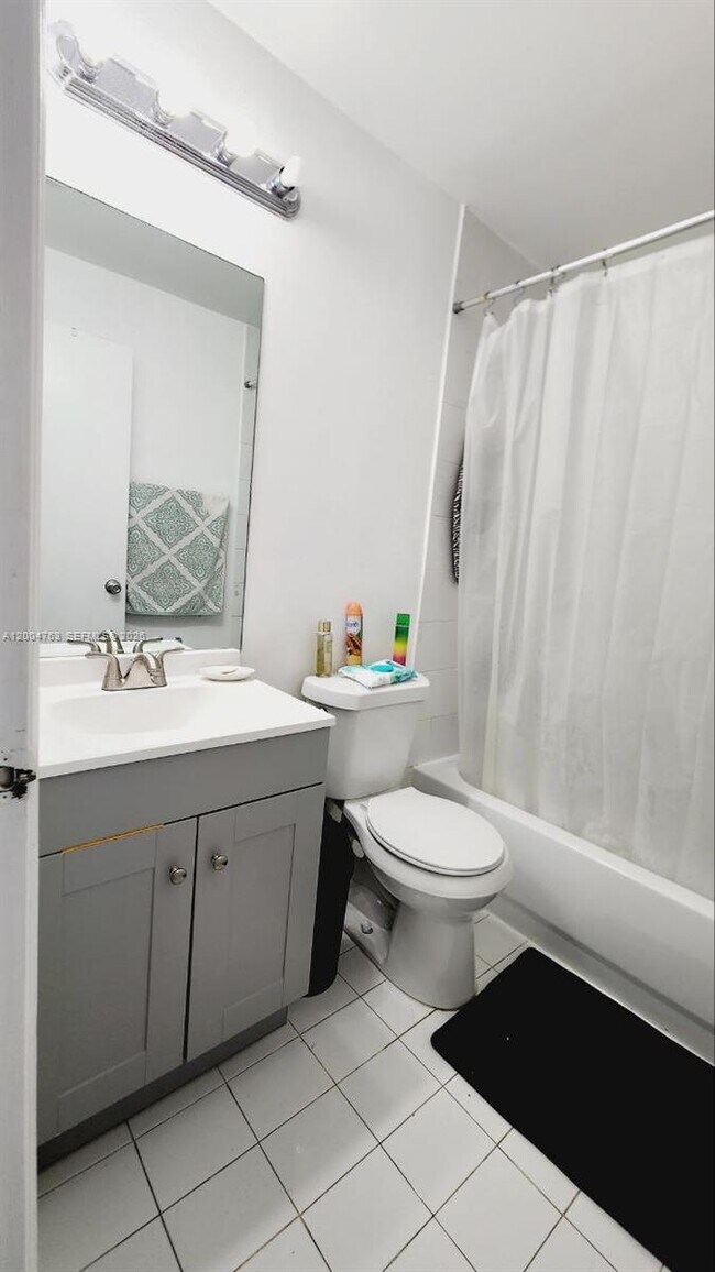 Building Photo - 6960 NW 174th Terrace