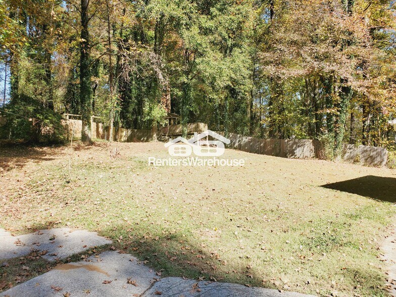 Building Photo - 3172 Bob Cox Rd