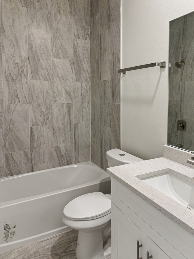 Building Photo - 3816 Ballard Rd