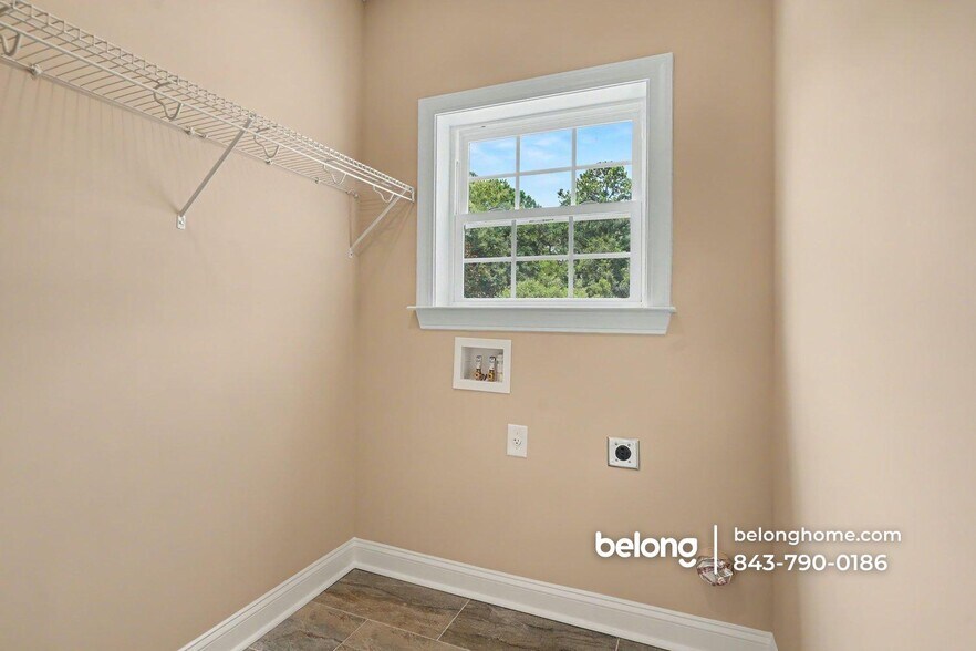 Building Photo - 346 Kiskadee Loop