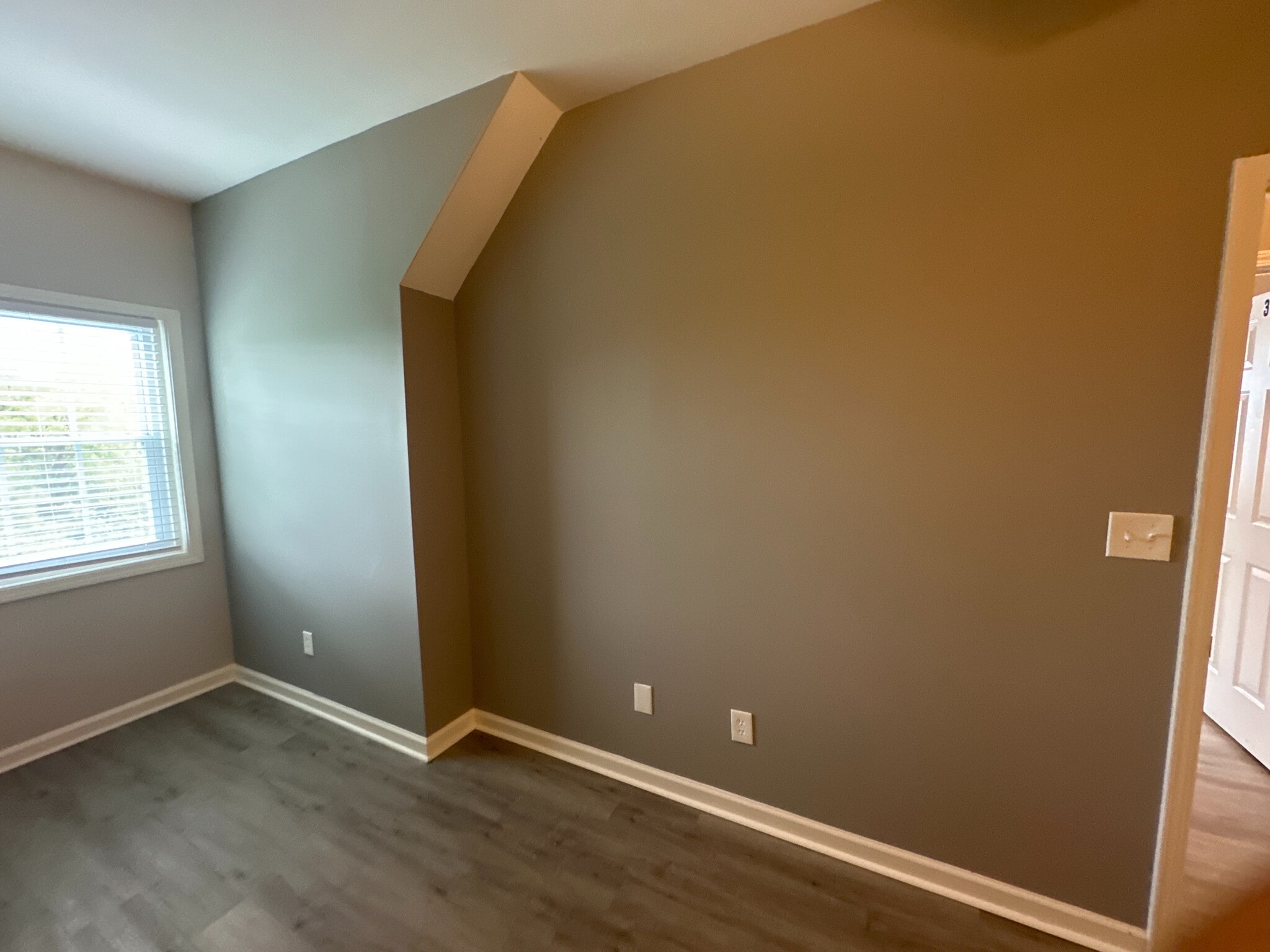 Building Photo - Room in House on Etheridge Dr NW