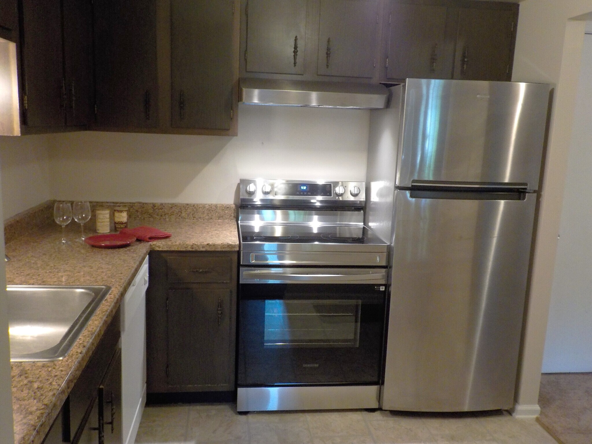 Modern Kitchen - 2109 Cedar Run Dr
