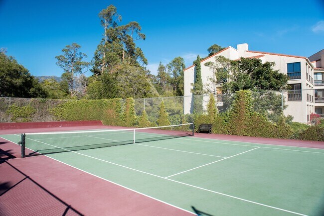 Building Photo - Unfurnished Spacious Montecito Shores 1700...