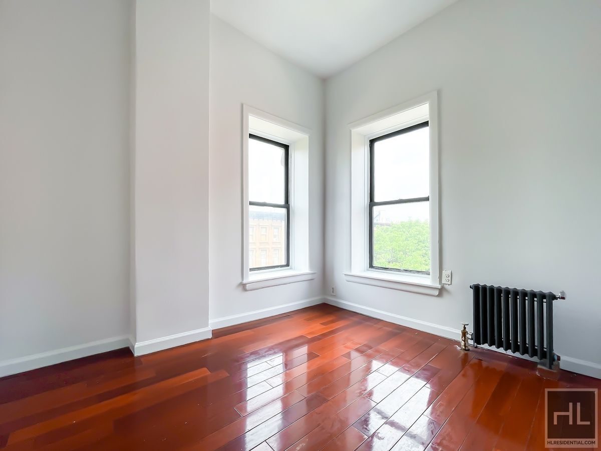 Building Photo - GREENE AVENUE / NO FEE / 2-Months Free / Charming Bed-Stuy 1-Bed 1-Bath / Prime Location