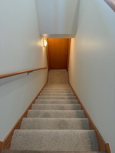 Building Photo - 364 Cottonwood Ln