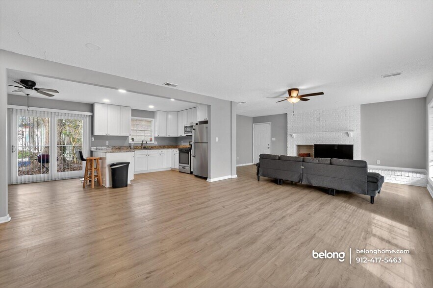 Building Photo - 2505 Hopkins St