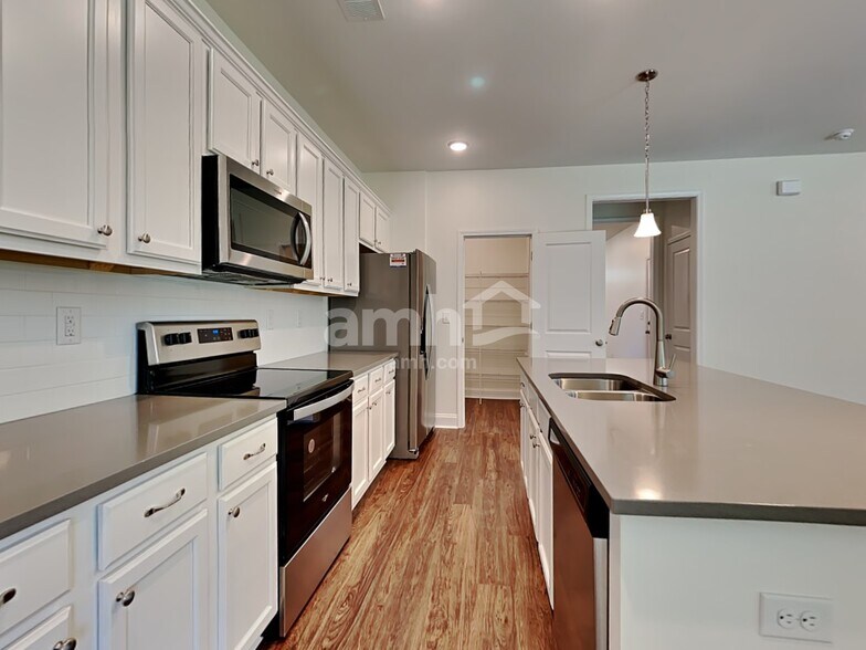 Building Photo - 1151 Alice Smalls Rd