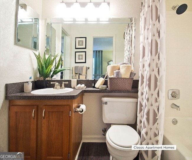 Building Photo - 100 Akers Ridge Dr SE